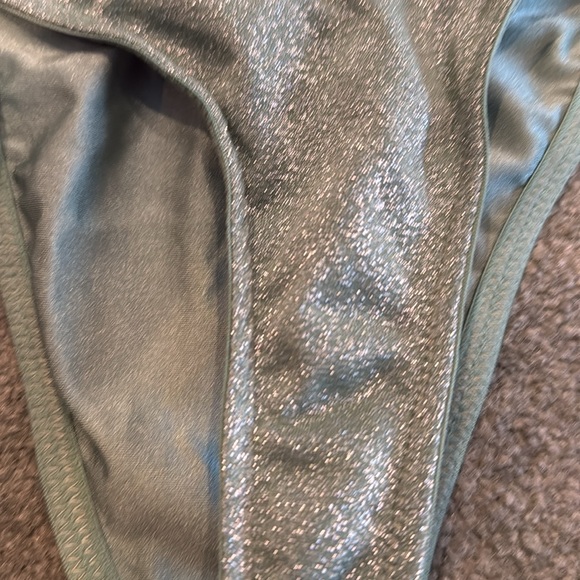 Triangl Swimwear Bikini - Picture 8 of 11